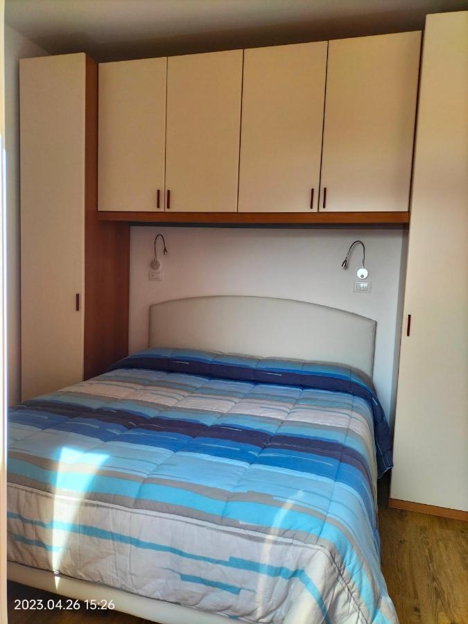 Grace'S Home Bellano Bagian luar foto